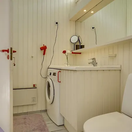 Holiday home Amai - 100m From The Sea In Ne Jutland By Interhome