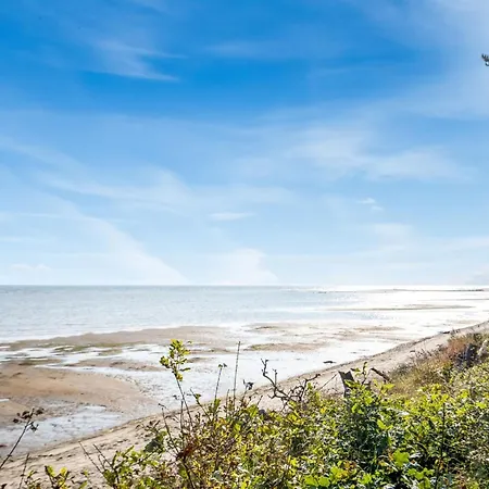 Holiday home Amai - 100m From The Sea In Ne Jutland By Interhome Hadsund