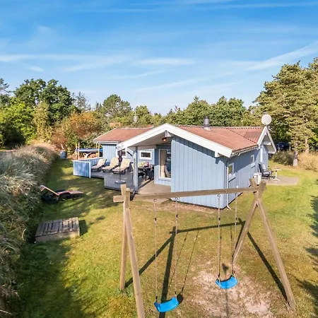Amai - 100m From The Sea By Interhome *