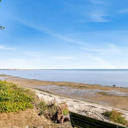 Amai - 100m From The Sea By Interhome *