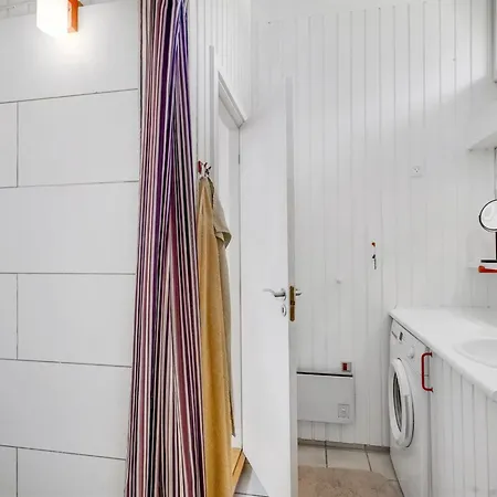 Amai - 100m From The Sea By Interhome